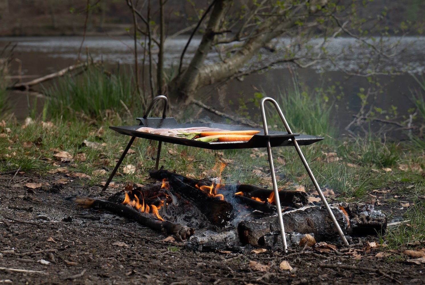 5 ting du skal bruge for at lave mad over bål - Gastrotools.dk