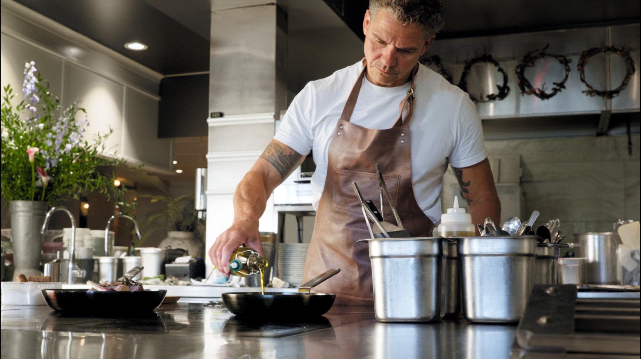 Sådan laver du mad i en stegepande i carbonstål - Gastrotools.dk